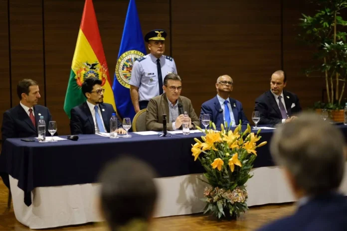 paz-frente-a-la-oea:-“bolivia-vivio-intento-de-golpe-de-estado”