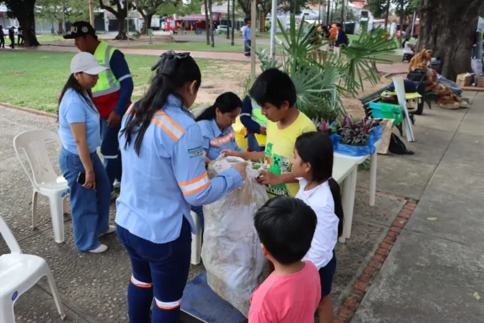 recuperan-200-kilos-de-materiales-reciclables-en-ecoferia