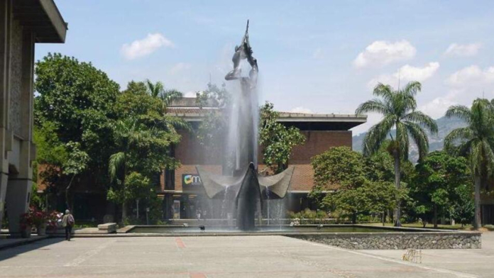 la-universidad-de-antioquia-avanza-en-superar-su-crisis:-el-gobierno-levanto-la-intervencion-y-blindara-su-presupuesto-de-forma-permanente