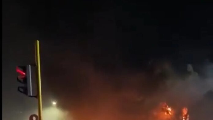 carro-bomba-exploto-cerca-del-comando-de-policia-en-cucuta:-reportan-heridos-y-autoridades-investigan-atentado-en-norte-de-santander